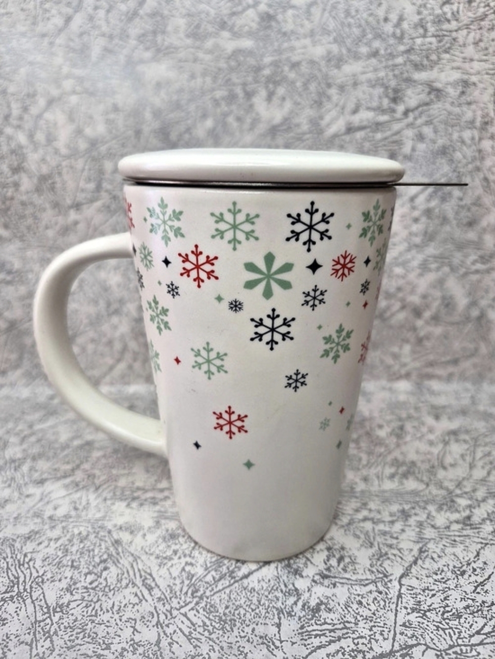 Retired David's Tea Christmas Snowflake The Perfect Tea Mug with Infuser